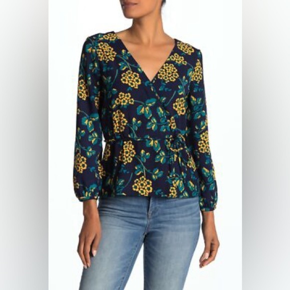 J. Crew Drapey Crepe Faux Wrap Polka Dot Top Blouse Medium Navy L8102 - Picture 9 of 9